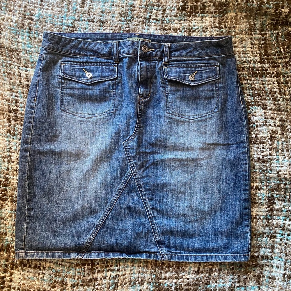 Jean skirt.